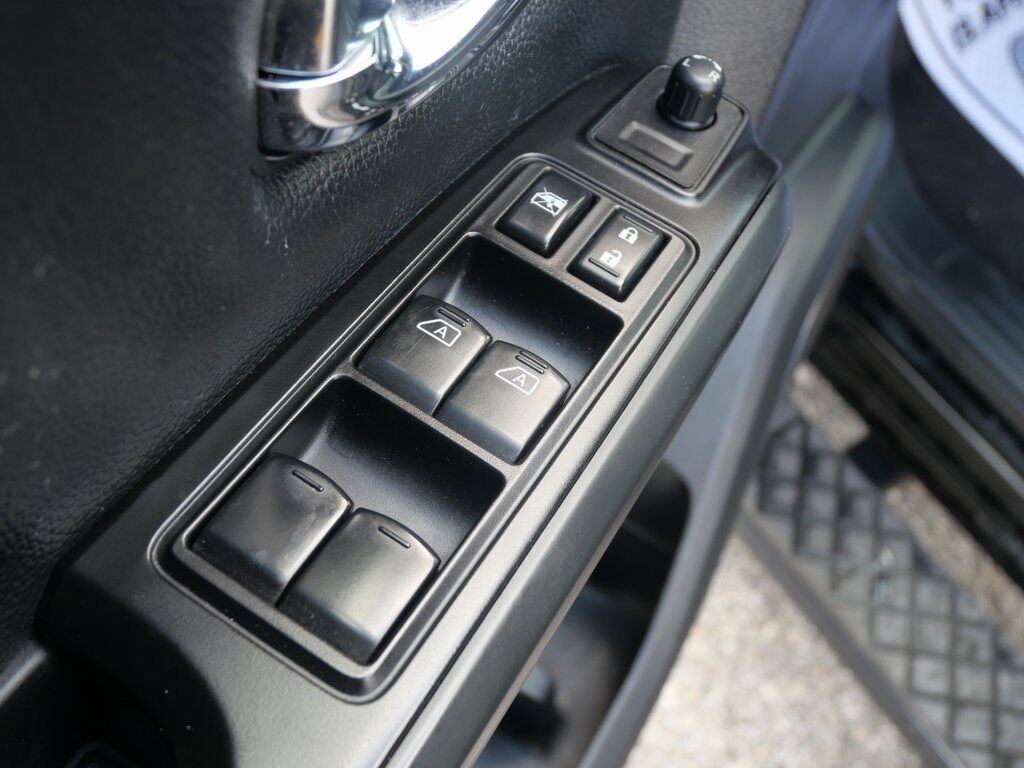 2019 Nissan Titan SL Mt Pleasant MI