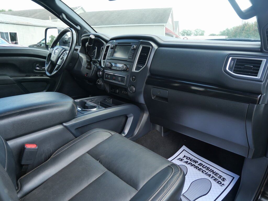 2019 Nissan Titan SL Mt Pleasant MI