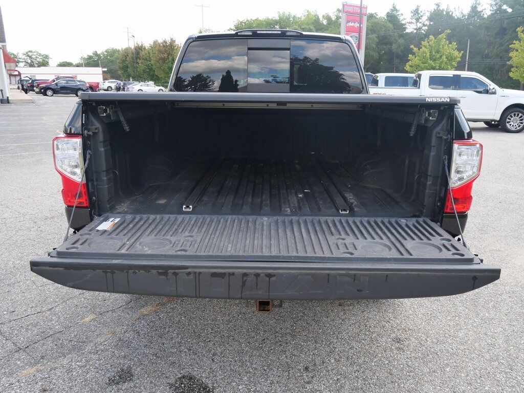 2019 Nissan Titan SL Mt Pleasant MI