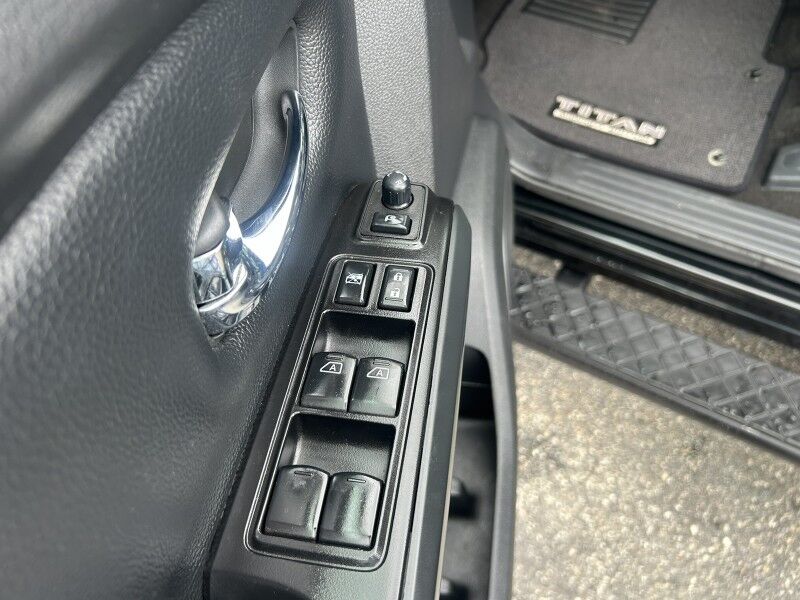 2019 Nissan Titan SL Whitinsville MA