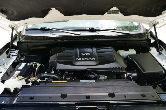 2019 Nissan Titan SV 4x4 / 5.6L V8 / Convenience Package! High Point NC