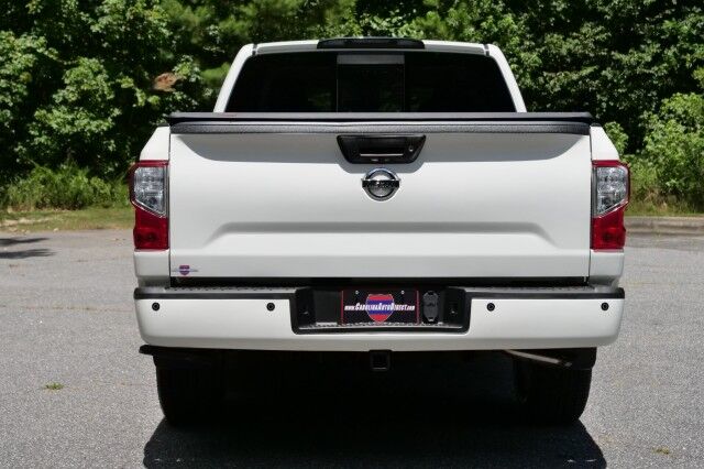 2019 Nissan Titan SV 4x4 / 5.6L V8 / Convenience Package! High Point NC
