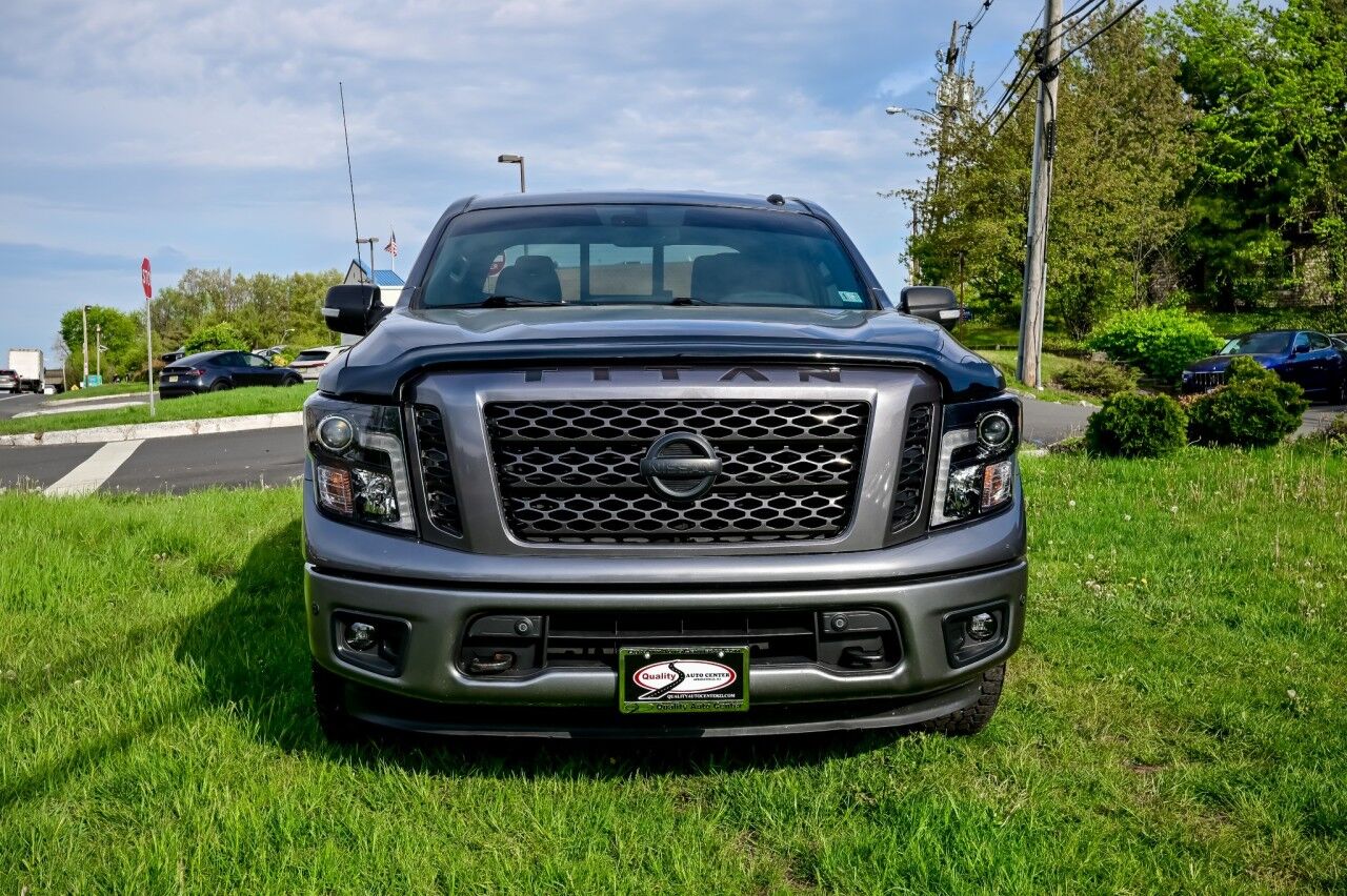 2019 Nissan Titan SV