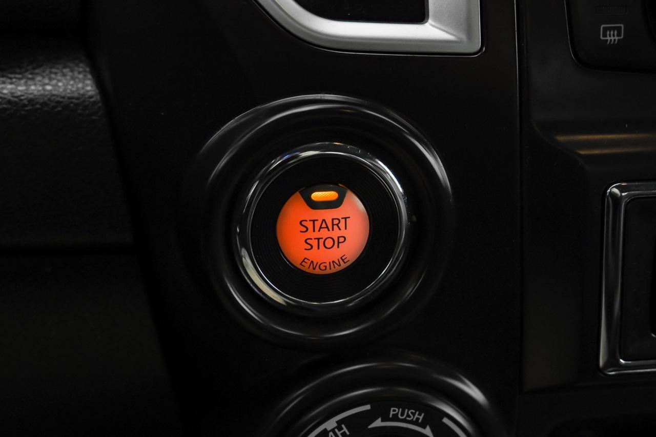 2019 Nissan Titan XD SL CREW CAB 4WD AUTOMATIC BLIND SPOT ASSIST NAVIGATION LEATHER H Carrollton TX