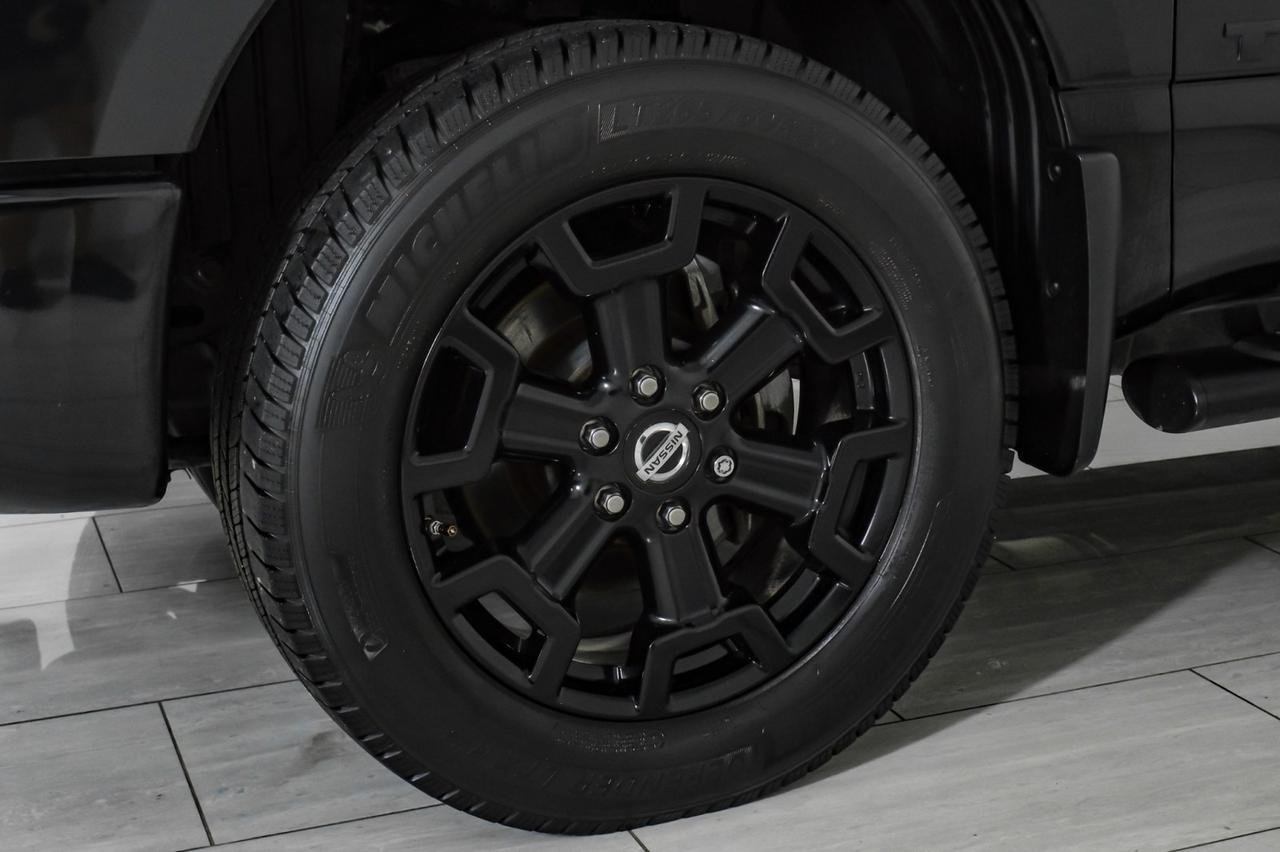 2019 Nissan Titan XD SL CREW CAB 4WD AUTOMATIC BLIND SPOT ASSIST NAVIGATION LEATHER H Carrollton TX