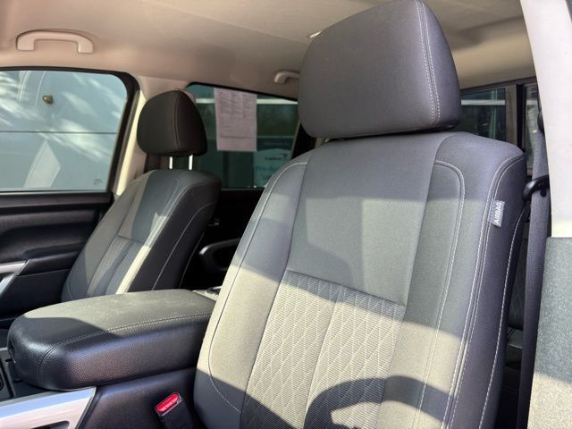 2019 Nissan Titan XD SV - Photo 15