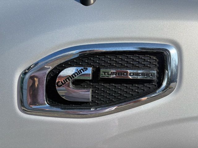 2019 Nissan Titan XD SV - Photo 41