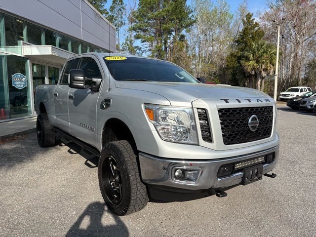 2019 Nissan Titan XD SV - Photo 9