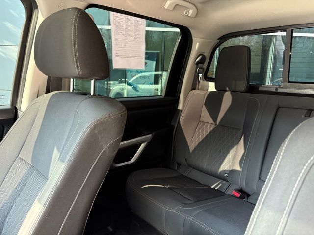 2019 Nissan Titan XD SV - Photo 27