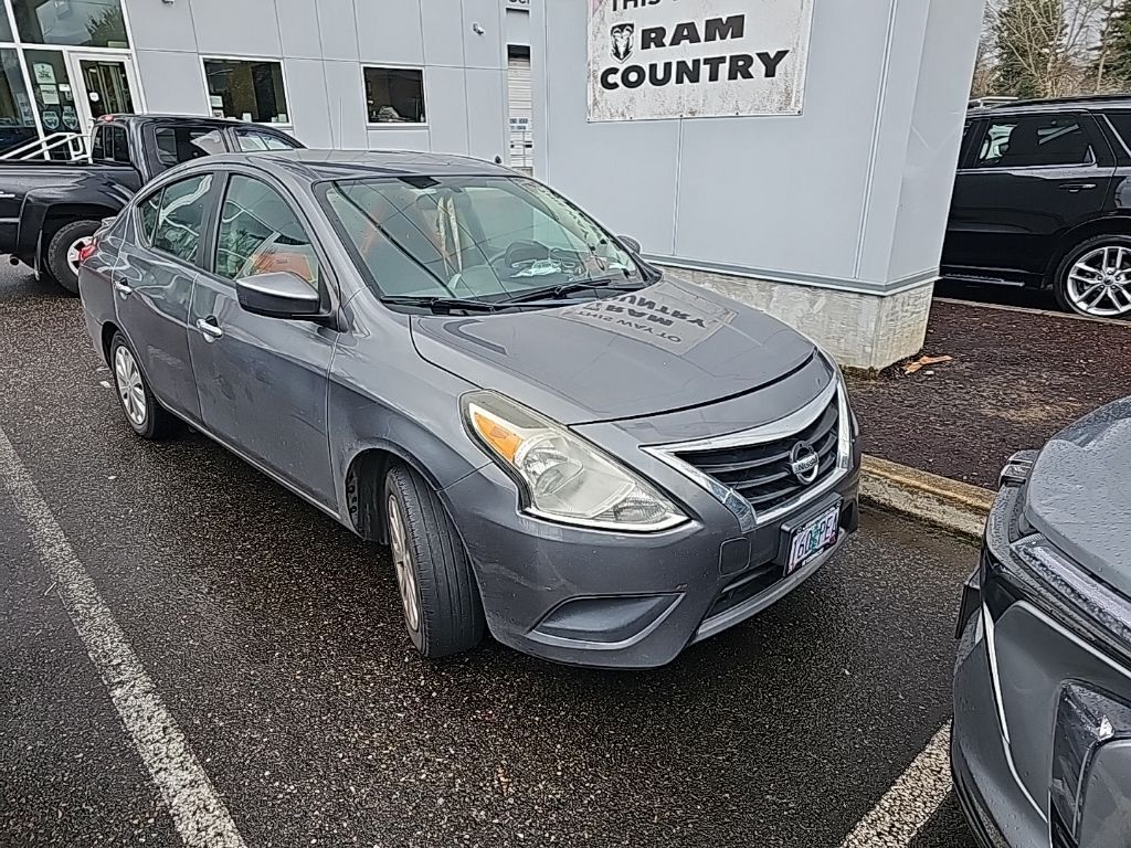 2019 Nissan Versa 1.6 SV