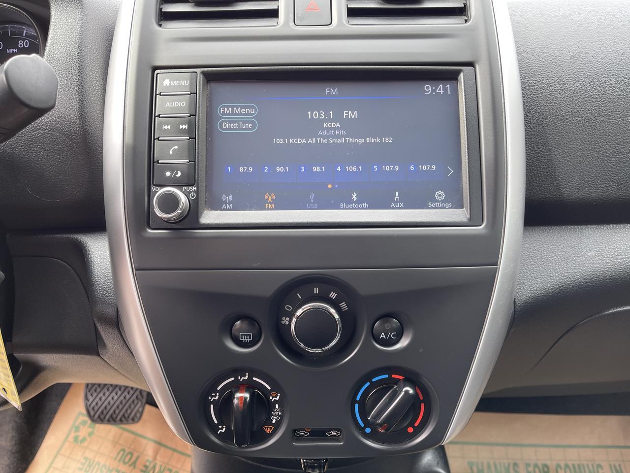 2019 Nissan Versa 1.6 SV Sedan Hayden ID