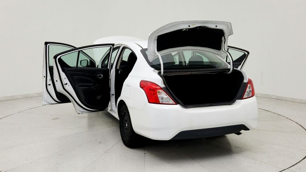 2019 Nissan Versa 1.6 SV Laurel MD