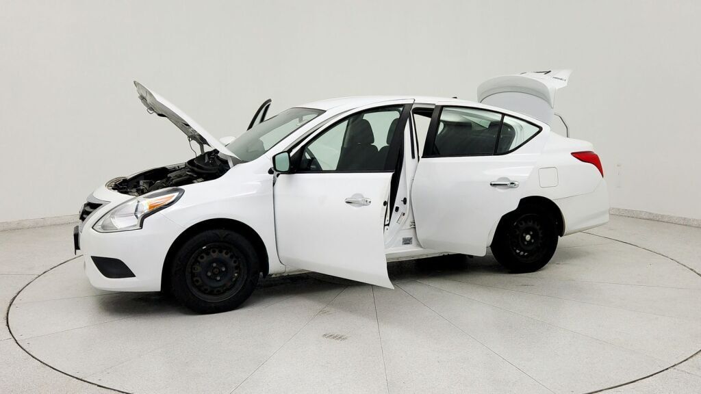 2019 Nissan Versa 1.6 SV Laurel MD