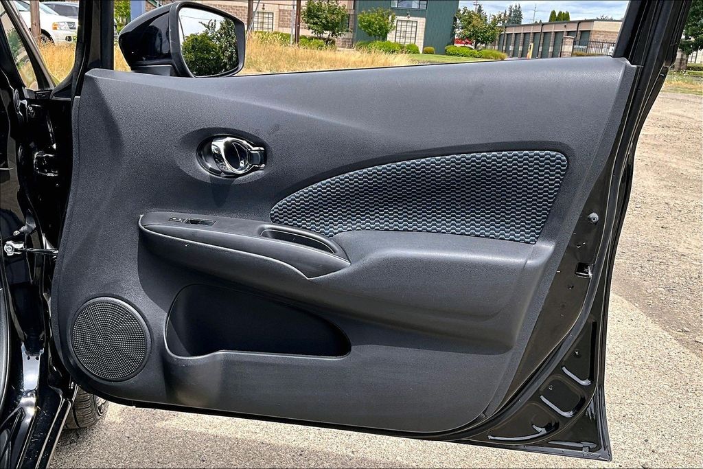 2019 Nissan Versa Note SV OR