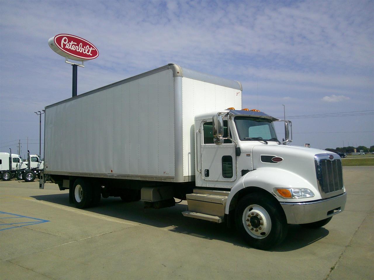 2019 Peterbilt 337 Box Truck