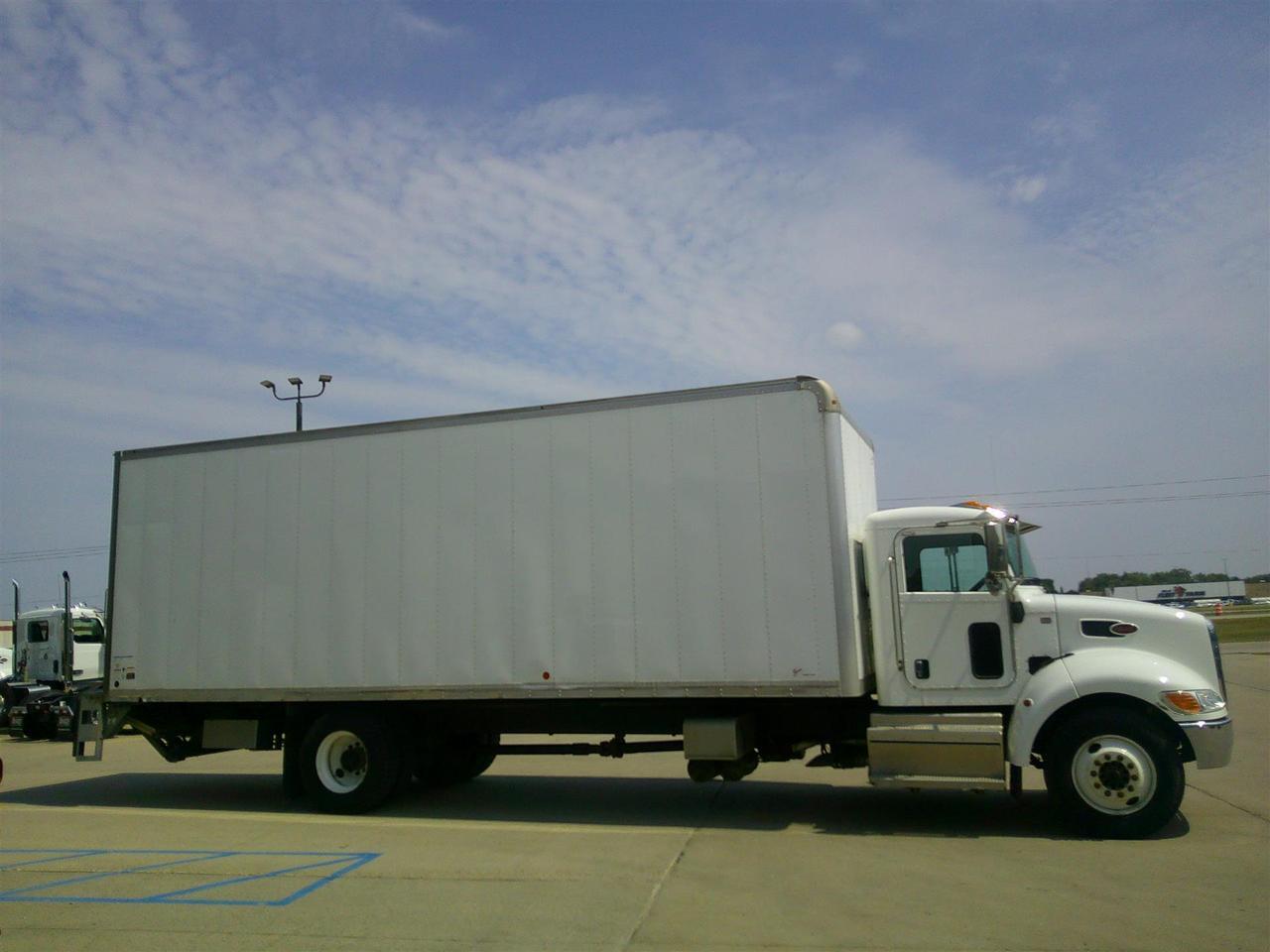 2019 Peterbilt 337 South St. Paul MN