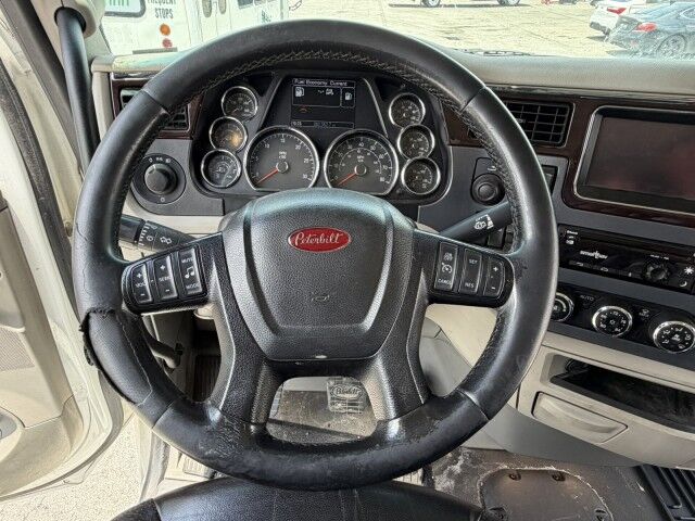 2019 Peterbilt 377 Extended Cab 30-Ton NRC 30CS Heavy Duty Wrecker Truck Miami FL