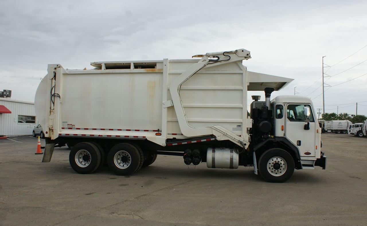 2019 Peterbilt 520 40 yd EZ Pack Front Loader Garbage Truck Tampa FL