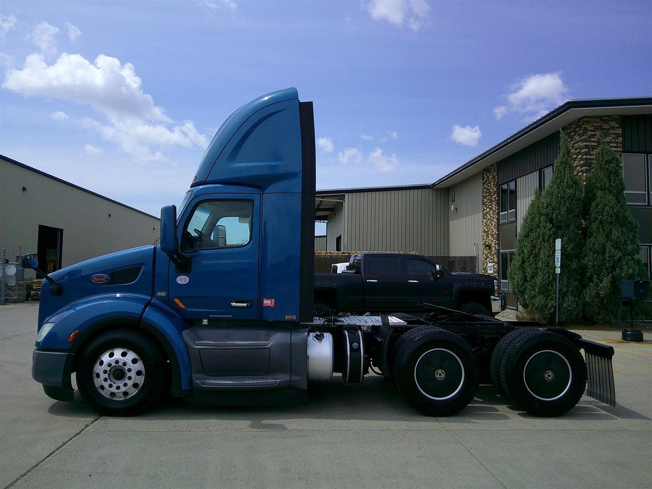 2019 Peterbilt 579 Eau Claire WI