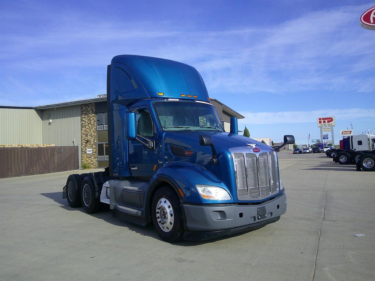 2019 Peterbilt 579 Non-Sleeper