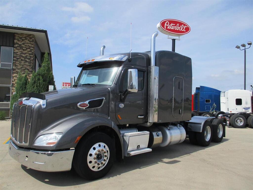 2019 Peterbilt 579 72 2019 Peterbilt 579 72