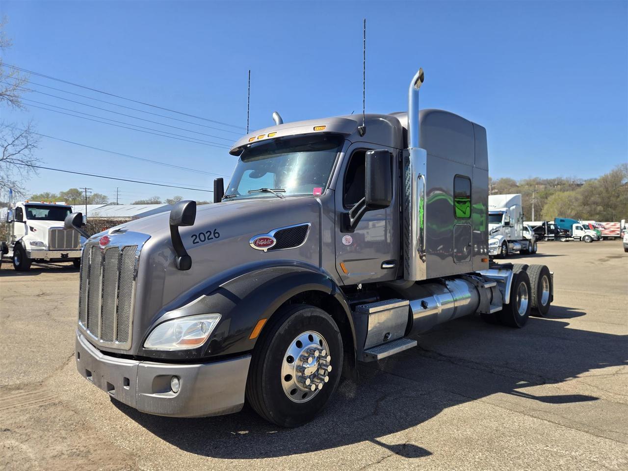 2019 Peterbilt 579 Sleeper