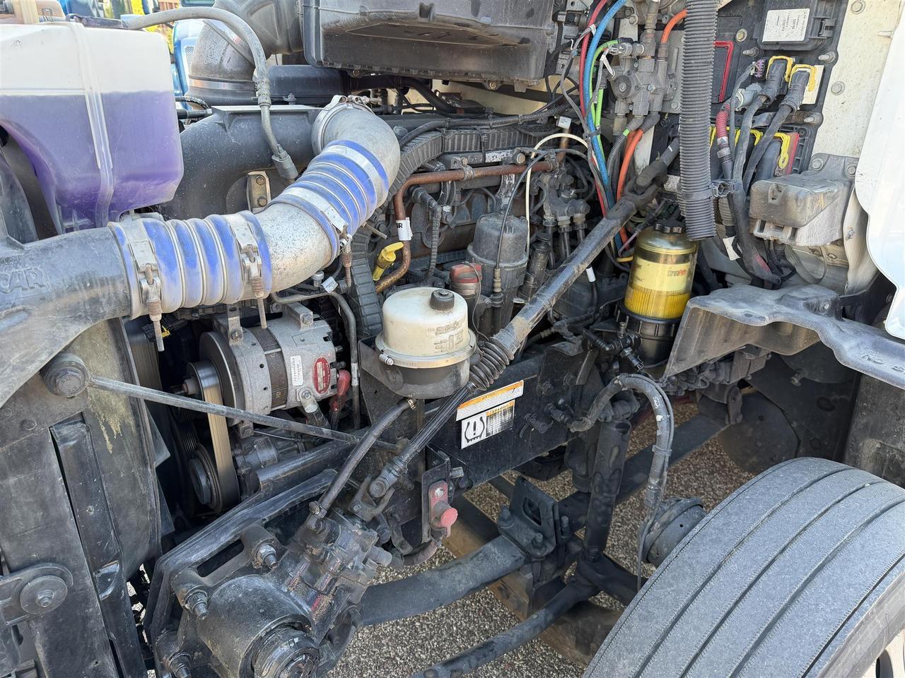 2019 Peterbilt 579 in Fargo, ND — photo 6