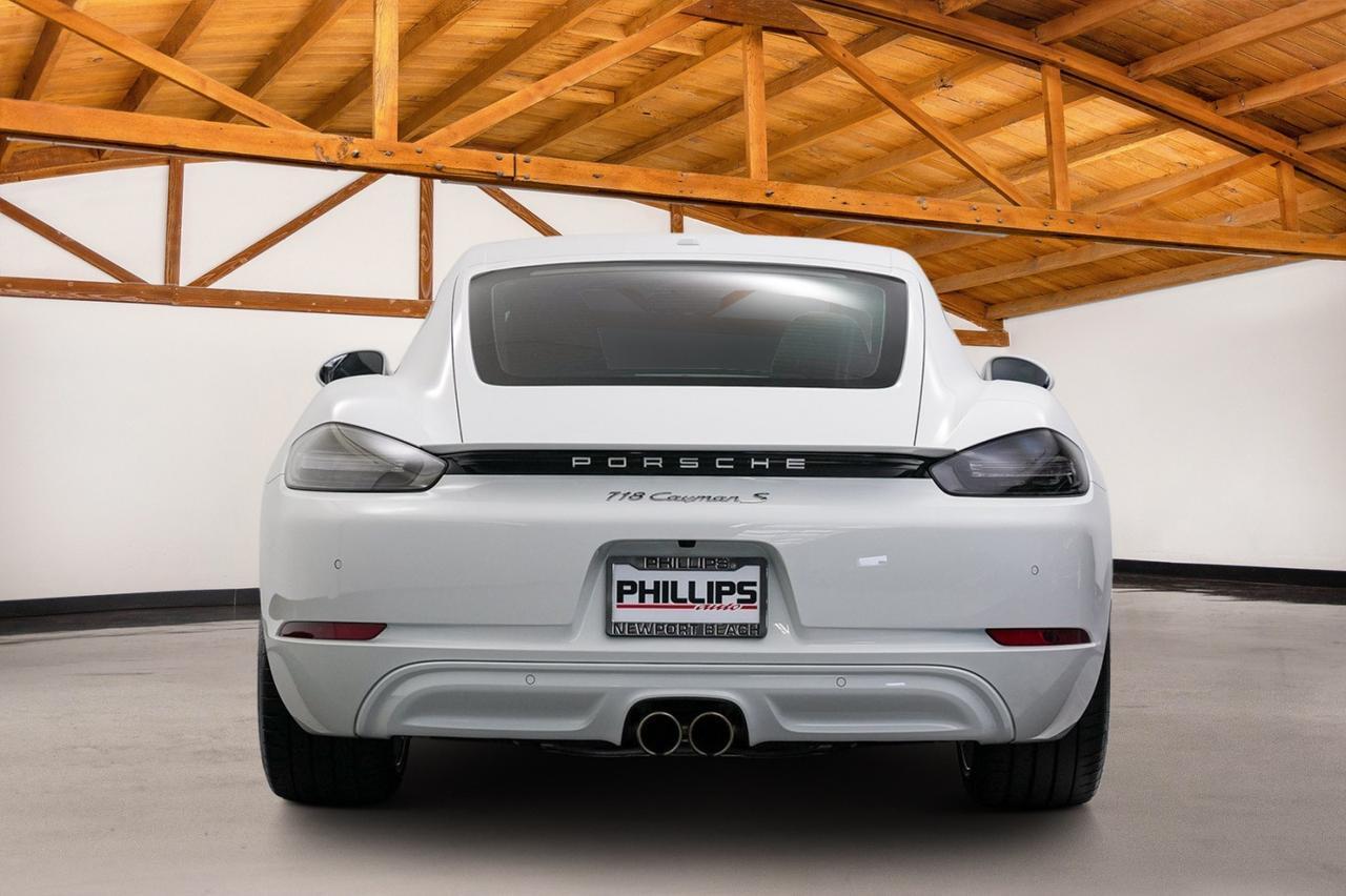 2019 Porsche Cayman S photo 4