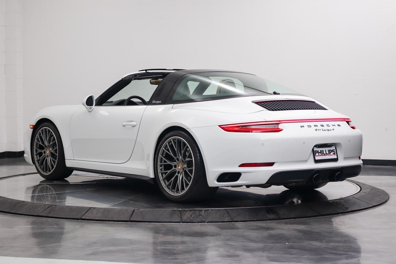 2019 Porsche 911 4 Newport Beach CA