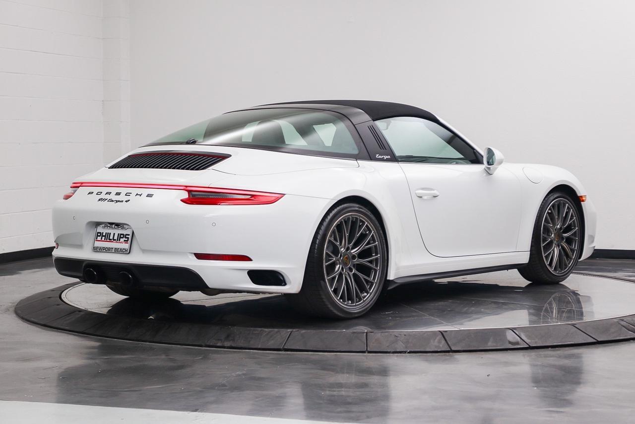 2019 Porsche 911 4 Newport Beach CA