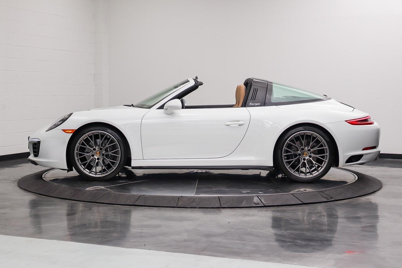2019 Porsche 911 4 Newport Beach CA