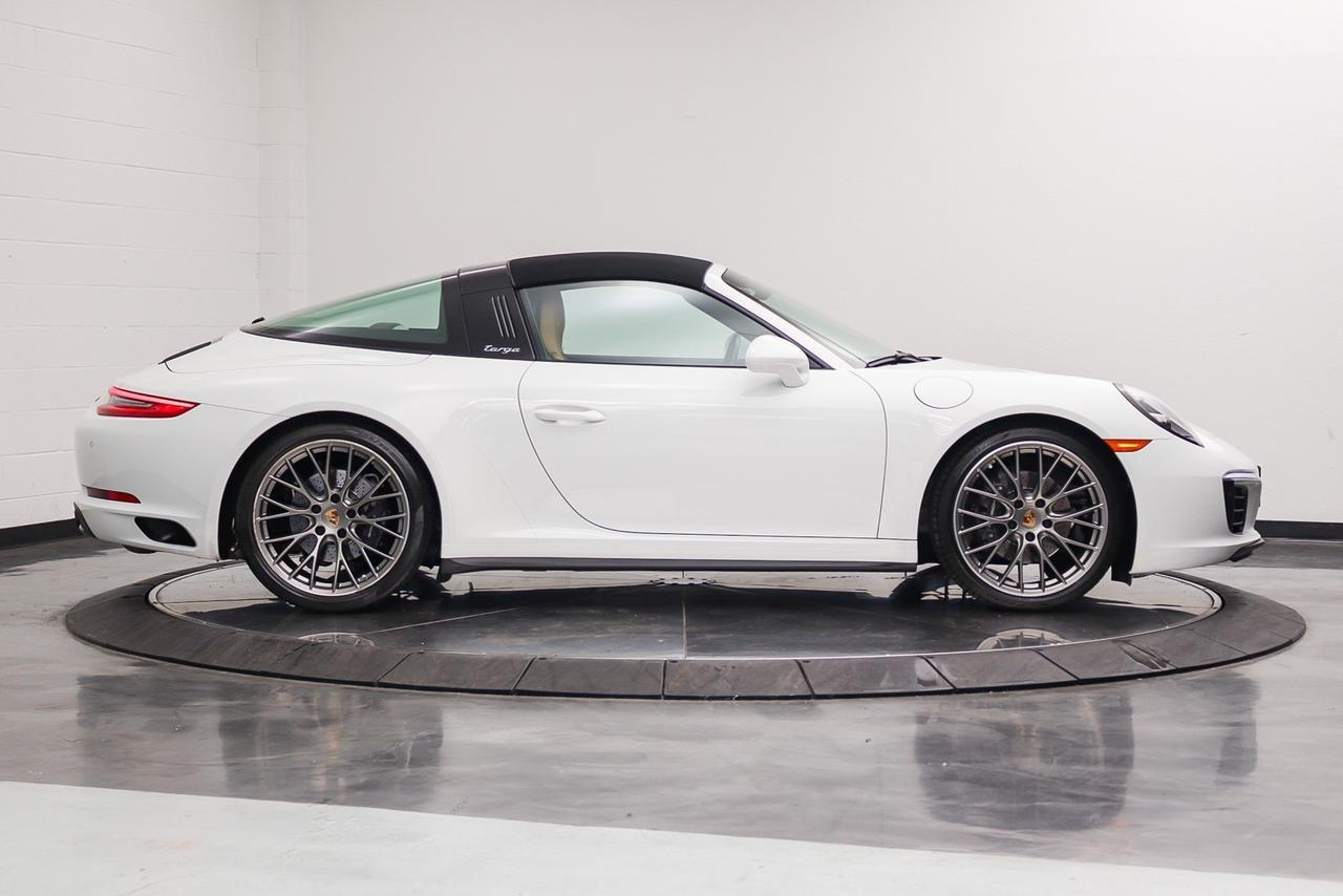 2019 Porsche 911 4 Newport Beach CA