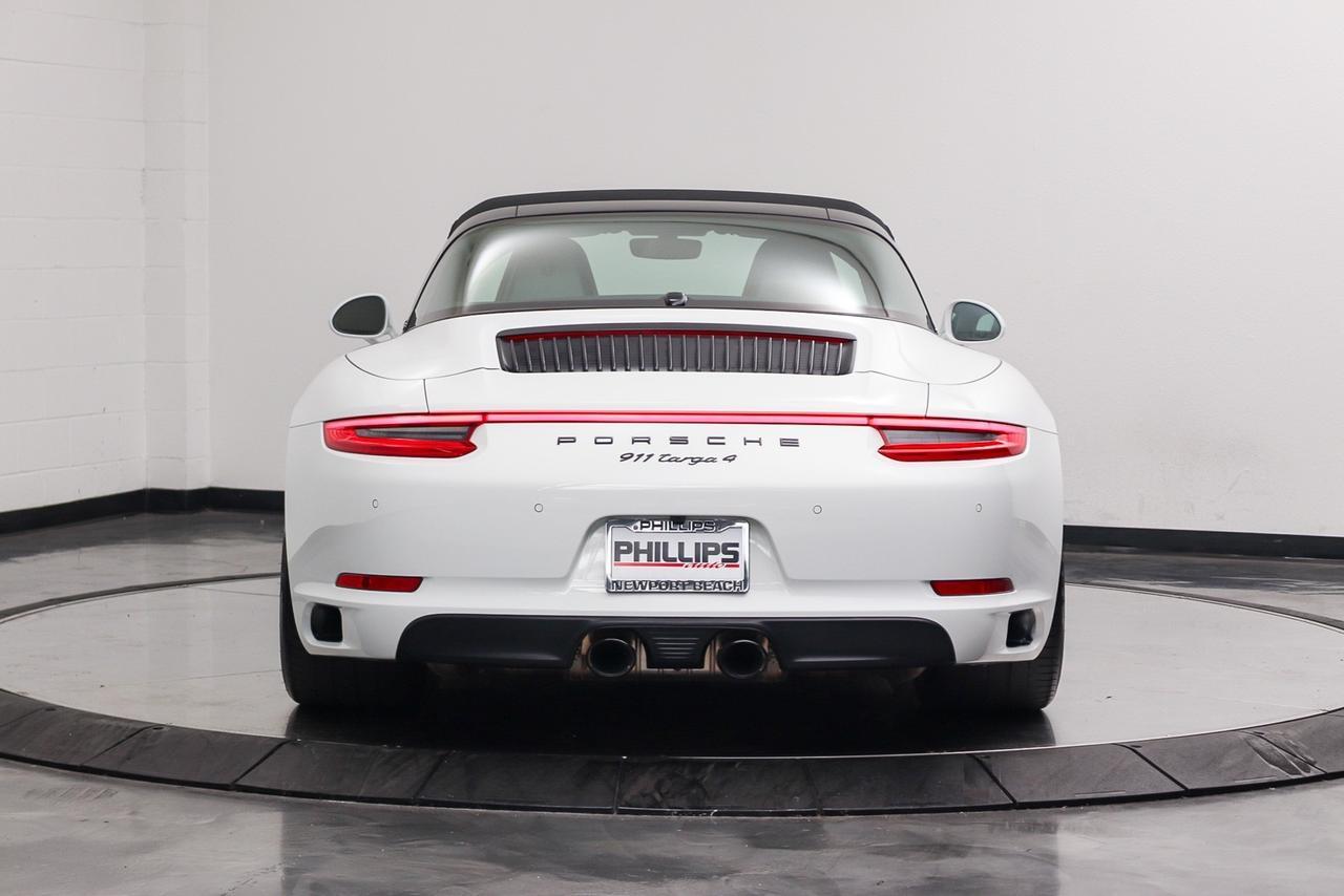 2019 Porsche 911 4 Newport Beach CA
