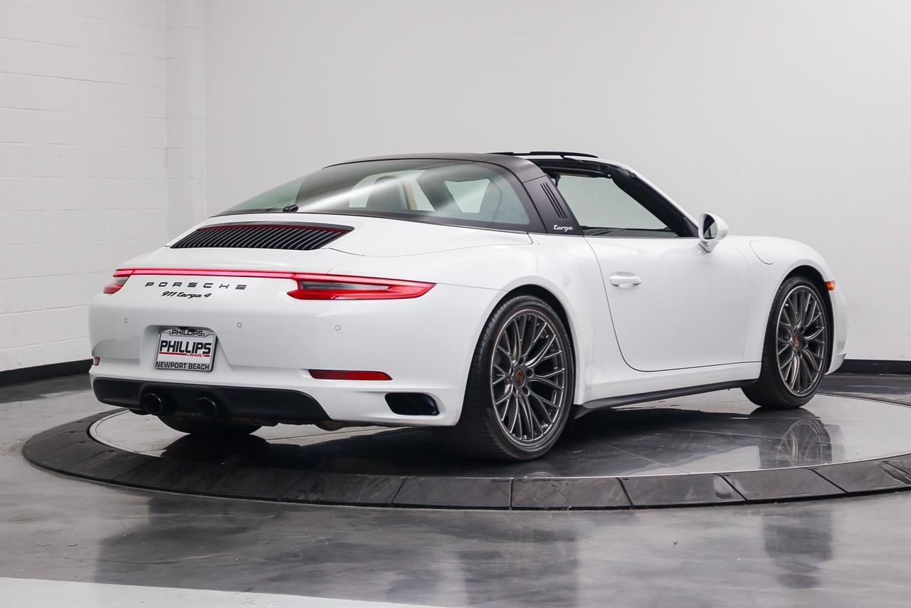 2019 Porsche 911 4 Newport Beach CA