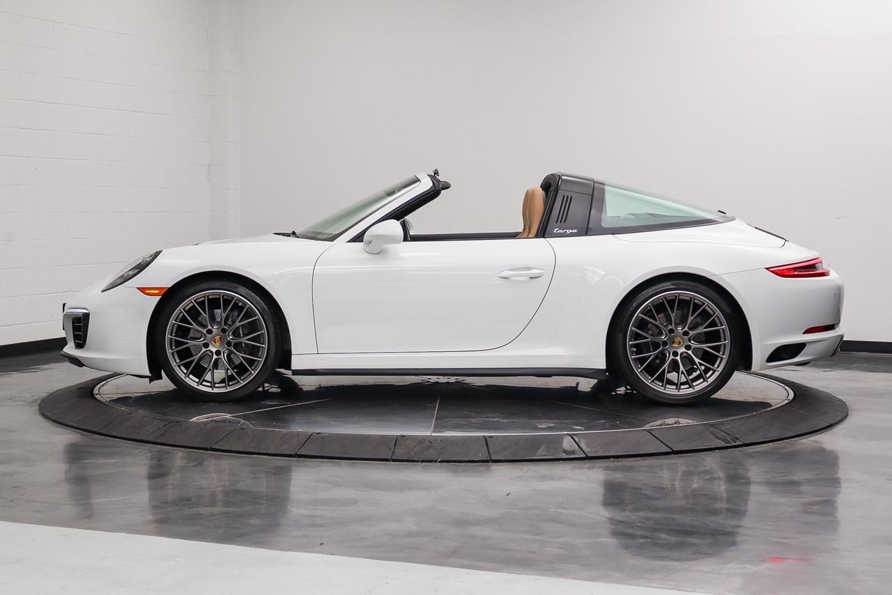 2019 Porsche 911 4 Newport Beach CA