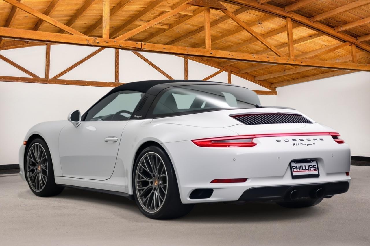 2019 Porsche 911 4 Newport Beach CA