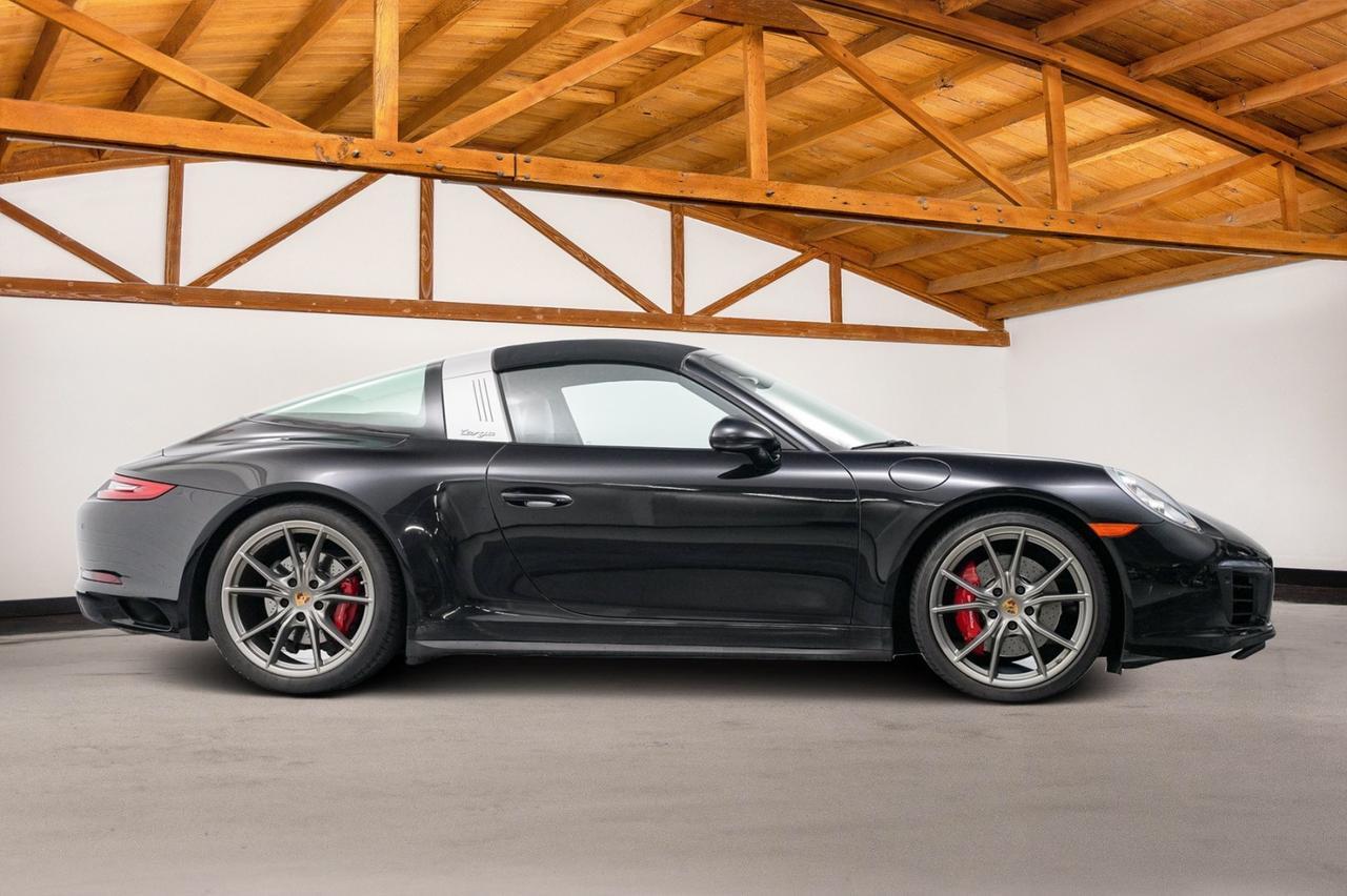 2019 Porsche 911 Targa 4 GTS Newport Beach CA