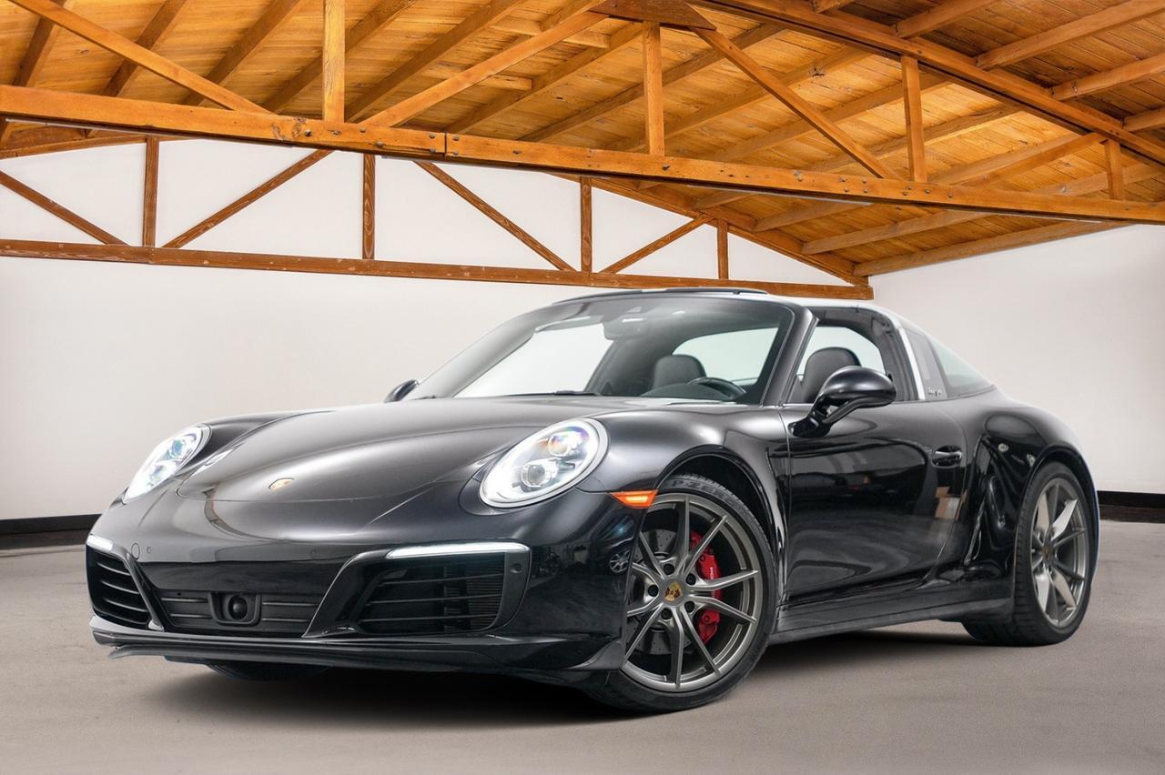 2019 Porsche 911 Targa 4 GTS