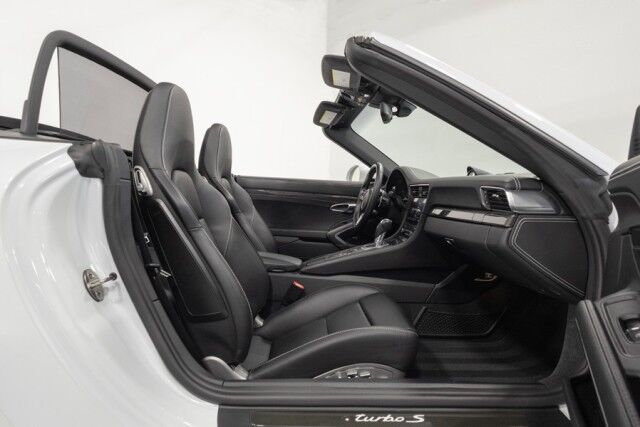 2019 Porsche 911 Turbo S Cabriolet ($222,050 MSRP!) *ONLY 11,000 MILES* *BIG OPTION LIST* *1-OWNER* San Diego CA