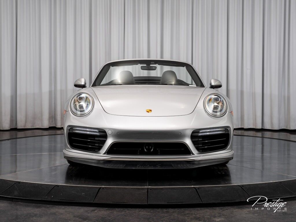 2019 Porsche 911 Turbo S Cabriolet
