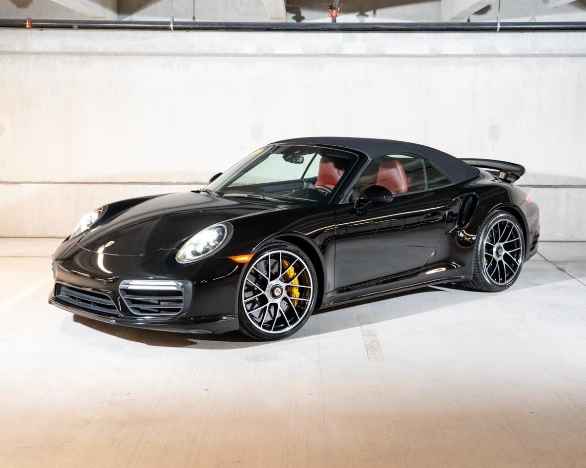 2019 Porsche 911 Turbo S Cabriolet