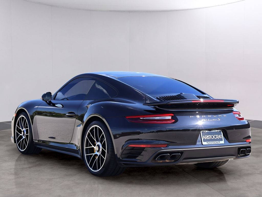 2019 Porsche 911 Turbo S