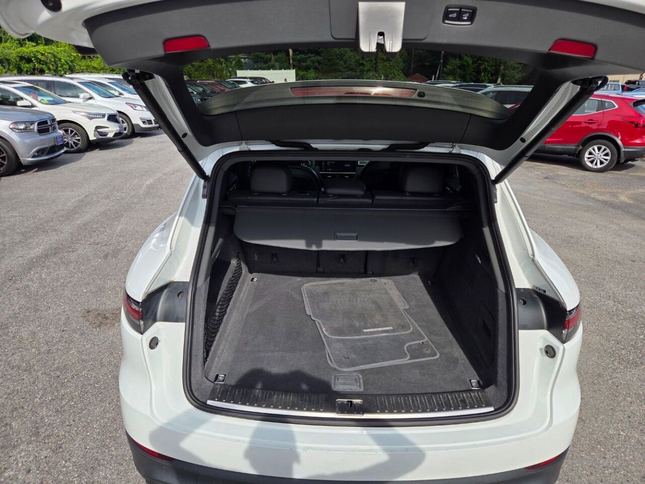 2019 Porsche Cayenne Charlton MA
