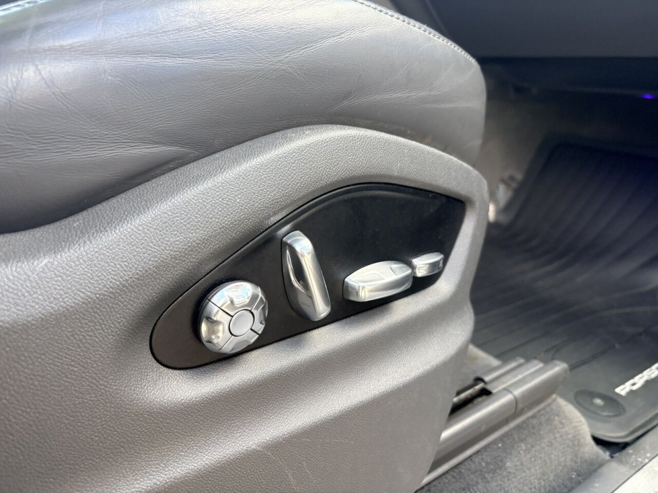 2019 Porsche Cayenne Fitchburg MA