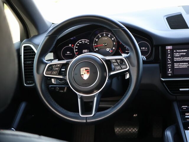 2019 Porsche Cayenne  Oshkosh WI