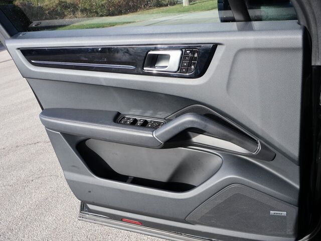 2019 Porsche Cayenne  Oshkosh WI