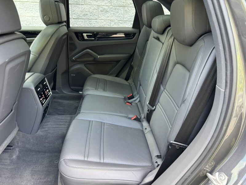 2019 Porsche Cayenne Willow Grove PA