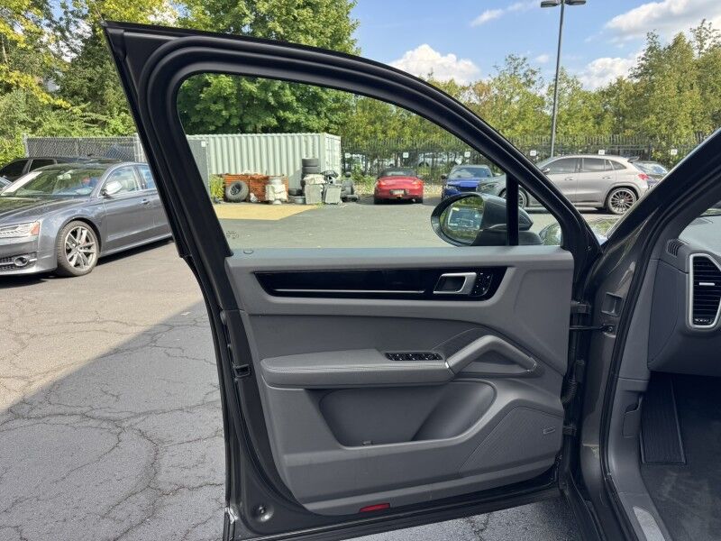2019 Porsche Cayenne Willow Grove PA