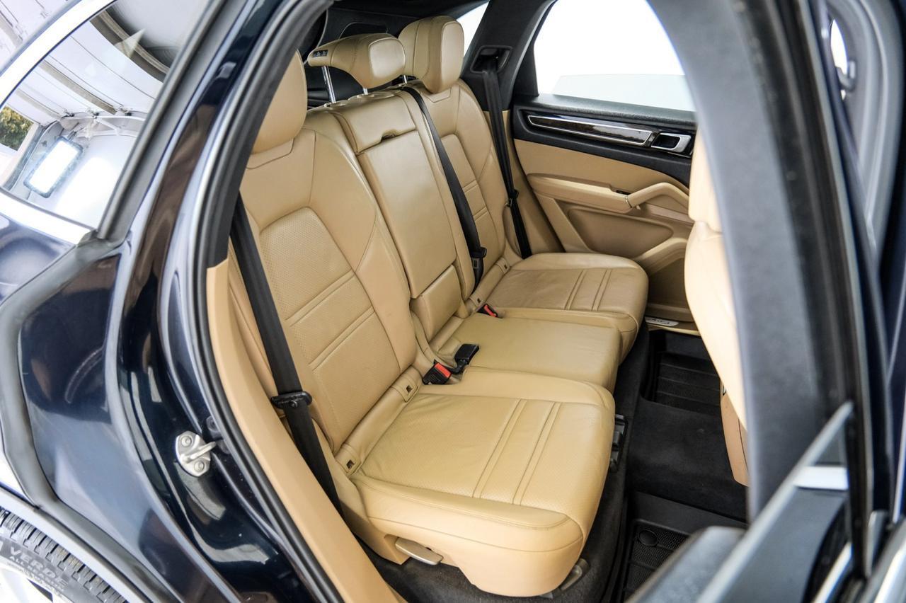 2019 Porsche Cayenne AWD BLIND SPOT ASSIST NAVIGATION PANORAMA LEATHER SEATS REAR CAMERA KEYLESS START Carrollton TX