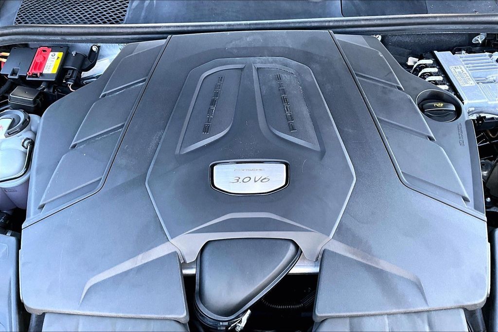 2019 Porsche Cayenne Base OR
